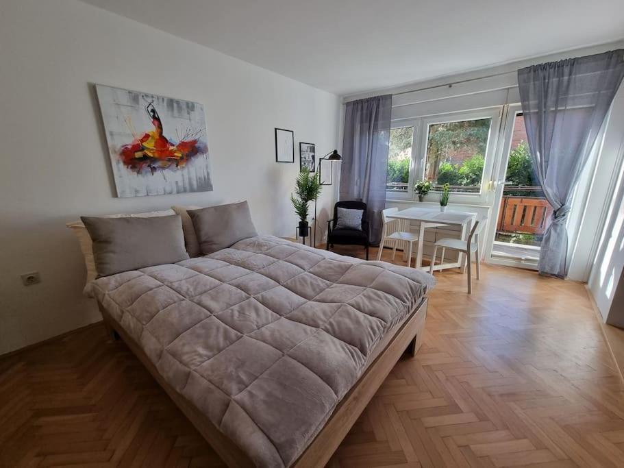 The Rowhouse Apartment Ljubljana - Free Parking Εξωτερικό φωτογραφία