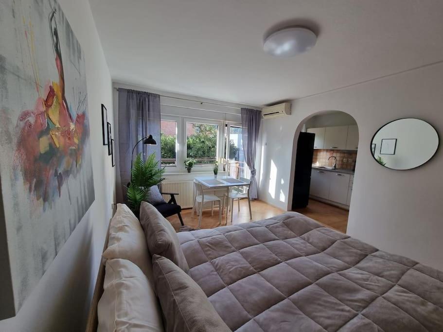 The Rowhouse Apartment Ljubljana - Free Parking Εξωτερικό φωτογραφία